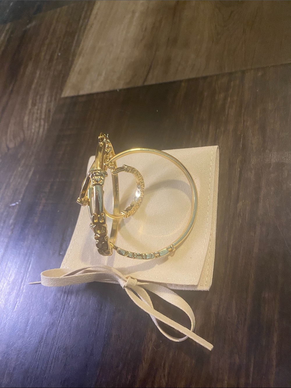 Retro Versace Gold-Tone Double Hoop Earrings - Picture 5 of 5